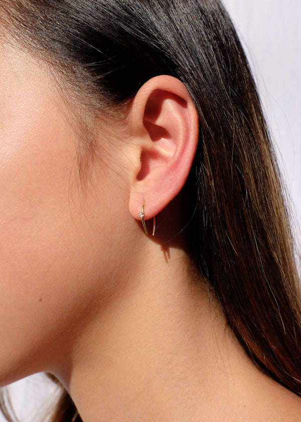 Mini Claw Earrings in Gold - Renah Jae