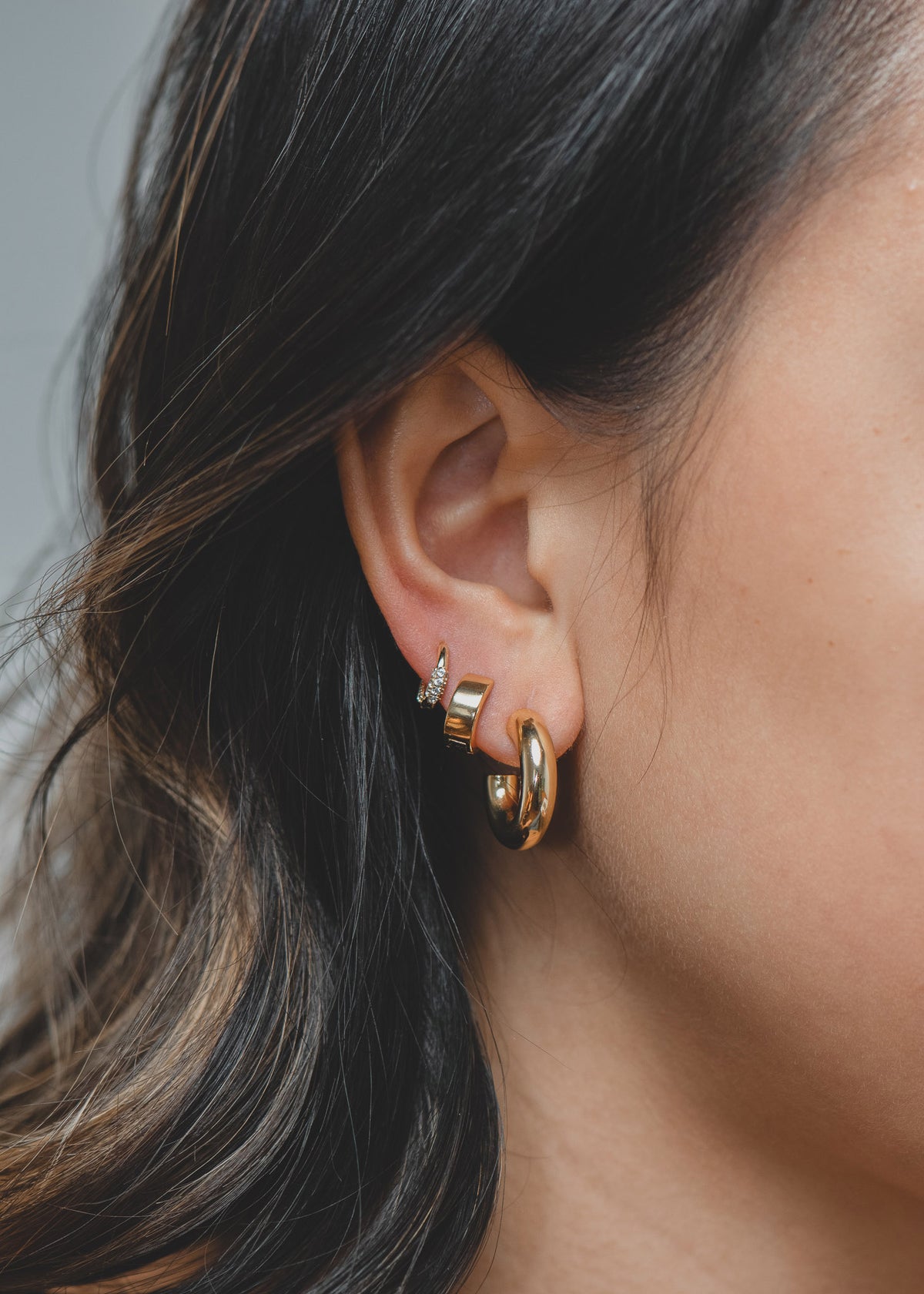 Cluster Stone Hoops in Gold
