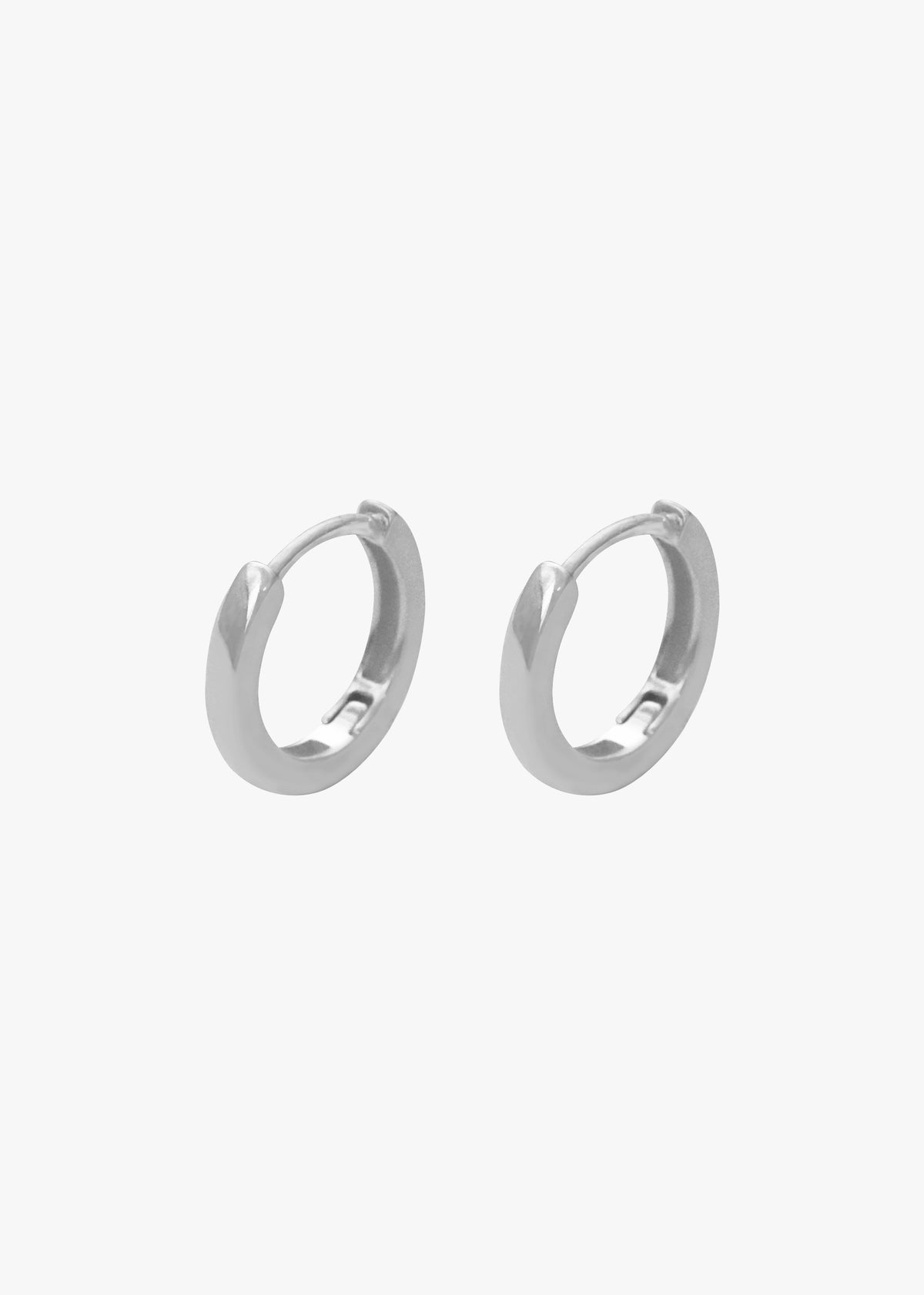 Mini Janelle Hoops in Silver Pop