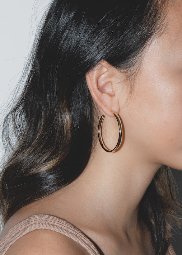 Celine Hoops in Gold