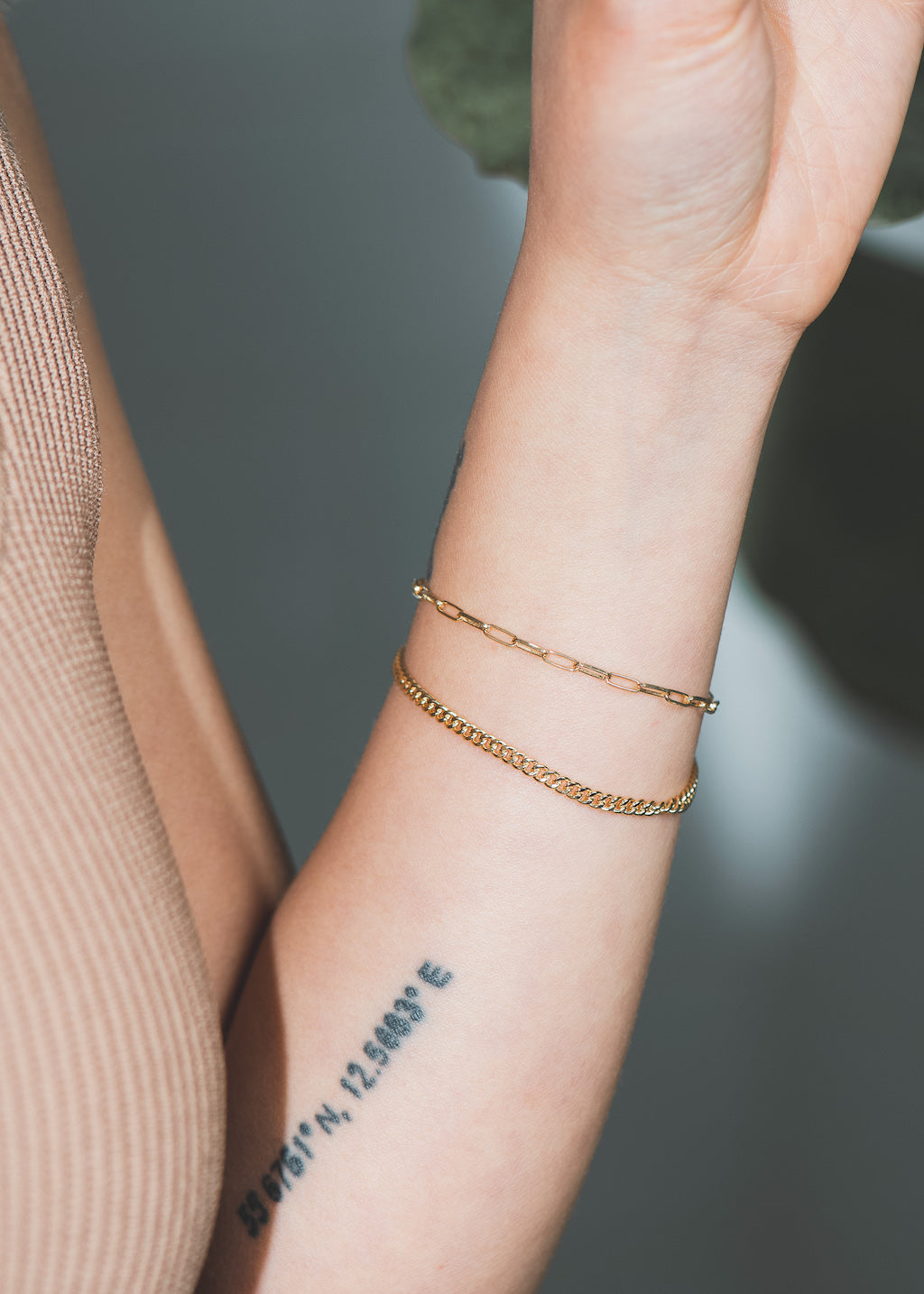 Rectangle Chain Bracelet in Gold